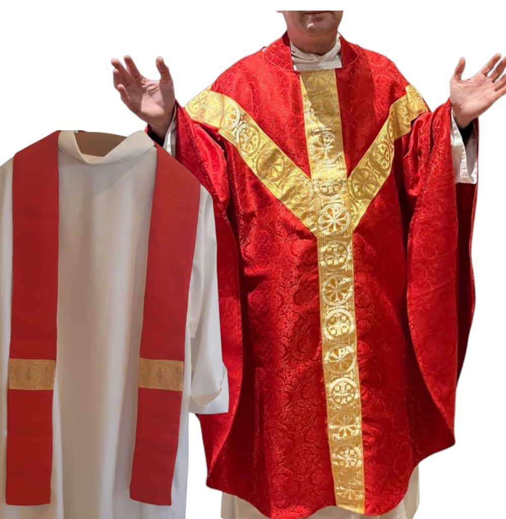 Chasuble gothique rouge